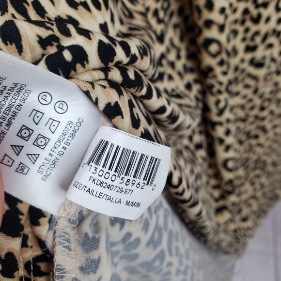 Bcbgmaxazria cheetah print faux wrap dress - Picture 4 of 4